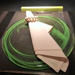 エクアトゥール - テーブルセッティング