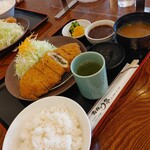 Yoshikatsutei - しそ挟みカツ定食