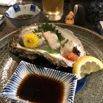 亀すし - 岩牡蠣