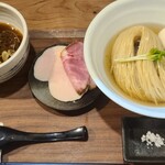 ラーメン 健やか - 