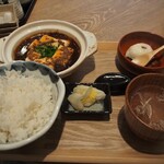 肉汁餃子のダンダダン - 麻婆豆腐定食