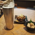 肉汁餃子のダンダダン - 角ハイボール ＆ 特製おつまみ支那竹 ＆ うずらの味玉