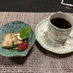 料理酒家 九良左衛門 - デザートのコーヒーとケーキ