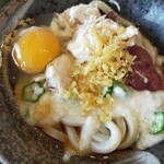 Hanamaru Udon - 鶏とろ玉うどん、たまご入れました