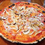 pizzeria romana IL VENTO da REMO - PIZZA Montagna モンターニャ　