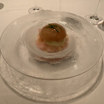 ル・マノアール・ダスティン - 桃のコンポート　ヴァニラアイスクリームとグラニテ添え