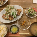 キッチン ほりぐち - 週替わり定食『唐揚げの新玉薬味のせ』※トウモロコシご飯に変更