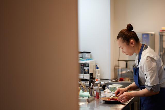 スシュ（SOUS-SUS）秋田店｜本格フレンチディナーと季節のコース