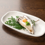 海鮮食堂さかなや - 兵庫県産　国産生カキ　539円