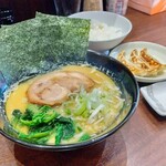 横浜家系ラーメン 源平家 - 