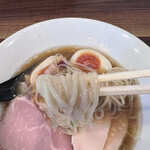 ラーメン家 煌 - 弾力あるツルツル喉ごし麺