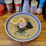 らーめん 正来 - 料理写真:こってり本多拉麺(太麺)(700円)