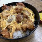 Mampuku Shokudou - 伊勢三大ソウルフードのひとつ
                        からあげ丼ご飯大盛 700円