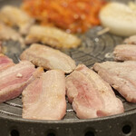 すもも 韓国料理 - サムギョプサル