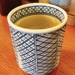 あつた蓬莱軒 - サービスのお茶