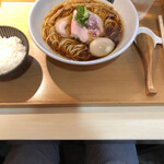 Sagamihara 欅 - 醤油ラーメン ごたい麺