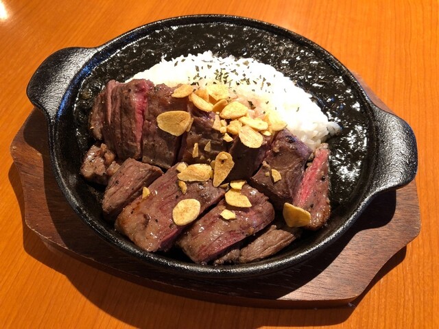 丸鶏 ステーキみさき食堂（【旧店名】味咲） - 帯広（食堂）の写真