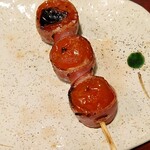 焼鳥 やむちゃん - トマトベーコン