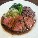 ビストロ バキュース - ２０１３・３月　ランチ・豚フィレロースト