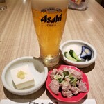 とん久 - 無料サービスの様子