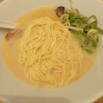 一風堂 - 麺（カタ）