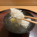 Ta Getsu - ランチコース２０７９０円。鱧と賀茂茄子の椀。鱧ふっくら、茄子も芳醇で、うっとりするような美味しさです（╹◡╹）（╹◡╹）