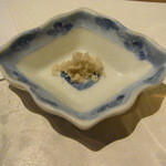 じどりや 穏座 - お造りの塩