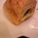 シンバシベーカリー・プラス・カフェ - カスタードデニッシュ