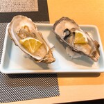 Katsugyoryouri Kushiro Maru - 生牡蠣
