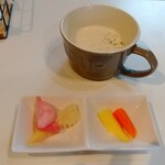 Cafe くれよん - ピクルスとスープ