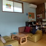 Cafe くれよん - 座席