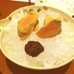 天ぷら新宿つな八 - 珍味！
            鴨肝(フォアグラ)の西京漬！！
