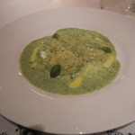 Shin Harada - じゃがいもを詰めたラヴィオリ　バジリコ風味