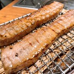 Warabi - 藁焼き極上サムギョプサル