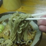 六文そば - ちくわ天そば　麺は太く軟らかい(>_<)