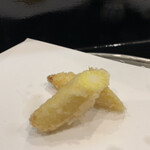 天ぷら 天源 - 愛知県産の朝採れヤングコーン