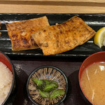炙りの幸 - サーモンハラス定食　¥1,200-