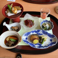 紀尾井 なだ万 - 