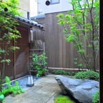 京うどん 生蕎麦 岡北 - 箱庭