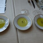 SALONE TOKYO - 3種類のオリーブオイル