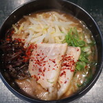 Modanchainizukokkuman - 特製黒醤油拉麺