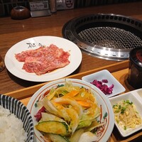 松庵 韓菜房 栄大津通店 - 