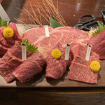 Wagyu U Yakiniku Semmon Ten Nikuyururi - 