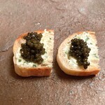 ラ・ルッチョラ - キャビアのブルスケッタ