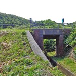 Toku ichi - 【参考】北陸本線旧線の小橋梁跡