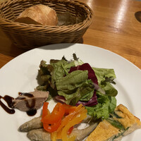 シャンパン食堂 - 本日の気まぐれ前菜