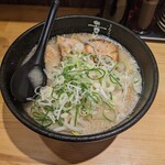 とんこつらぁ麺 嘉晴 - 