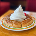 コメダ珈琲店 - 料理写真:シロノワール☆