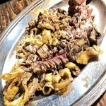 焼鳥丸万 - 骨付モモ