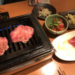 Yakiniku Oumiya - 